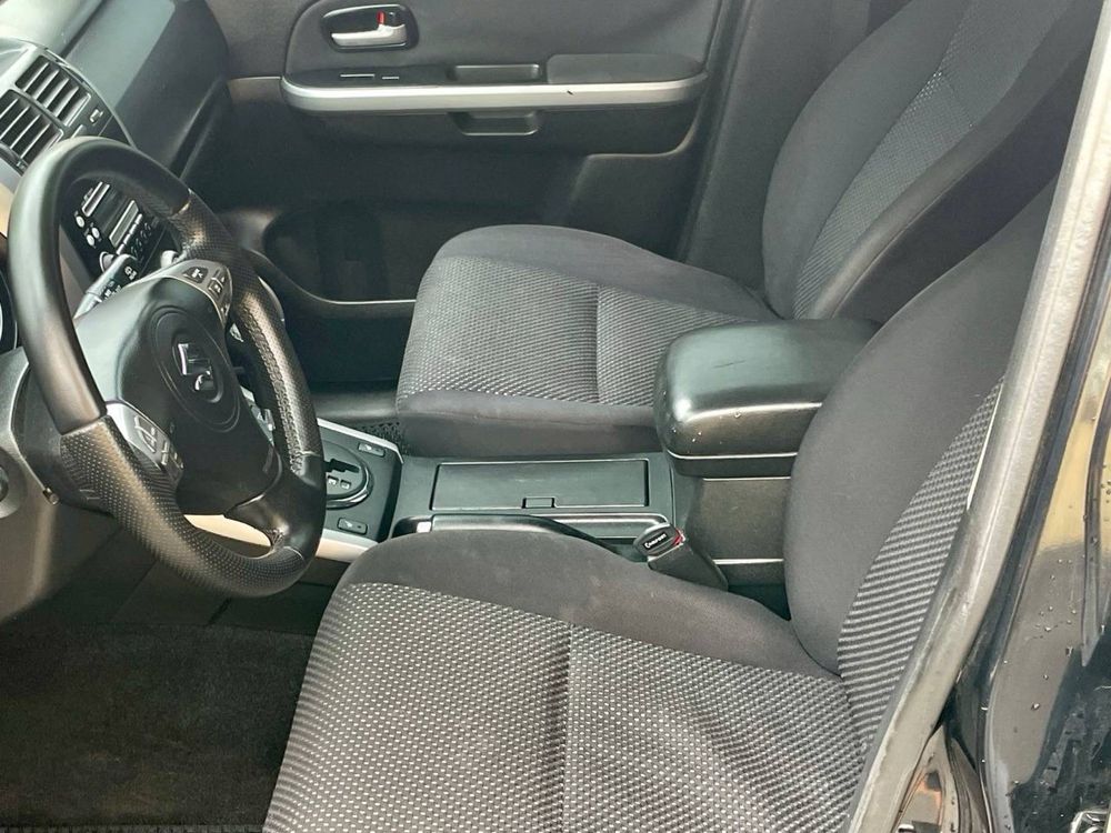 Suzuki Grand Vitara 2.7 газ/бенз 2007г АКПП