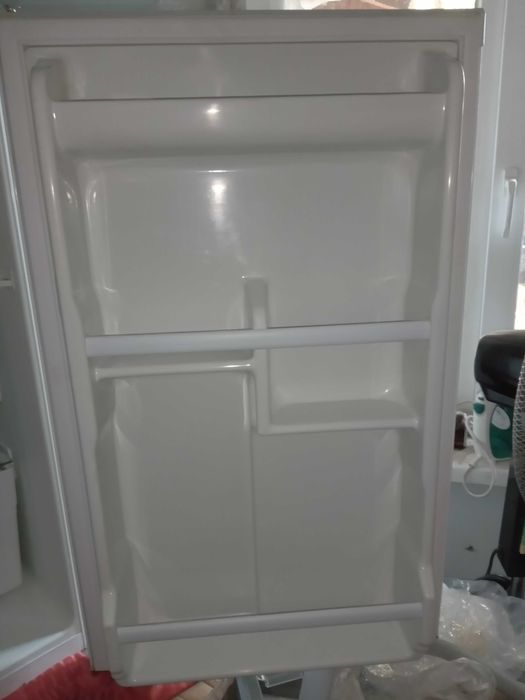 Холодильник офісний SEG з Німеччини.