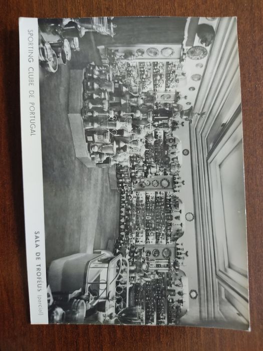 Postal do Sporting sala de troféus