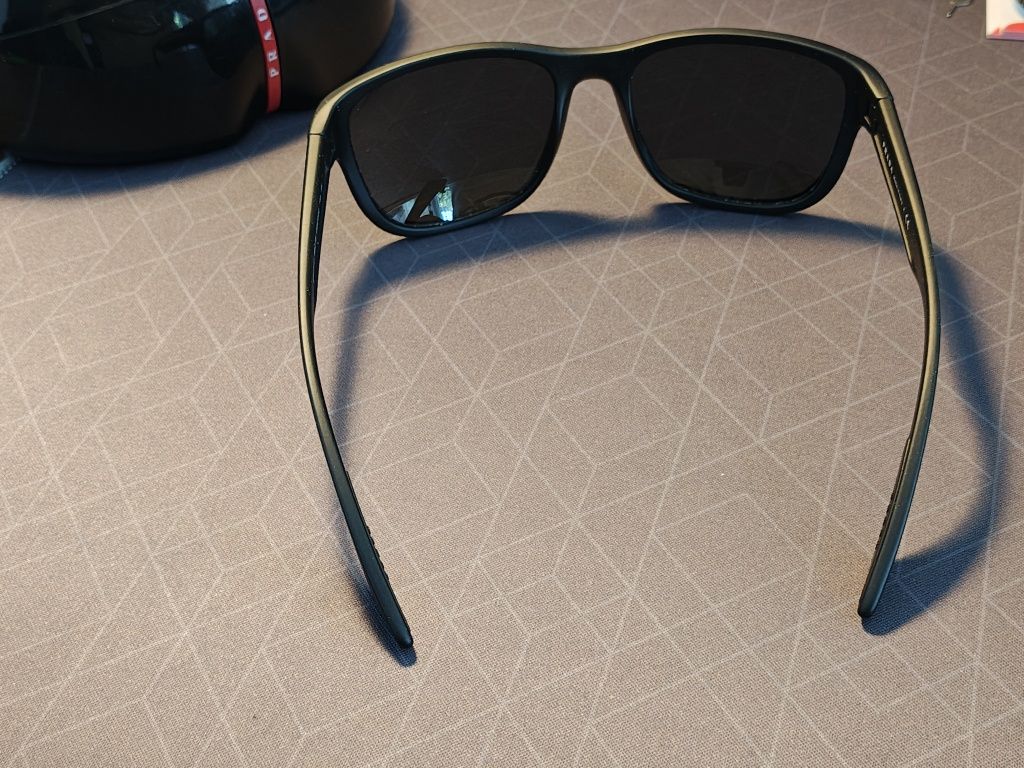 Óculos Prada SPS01U