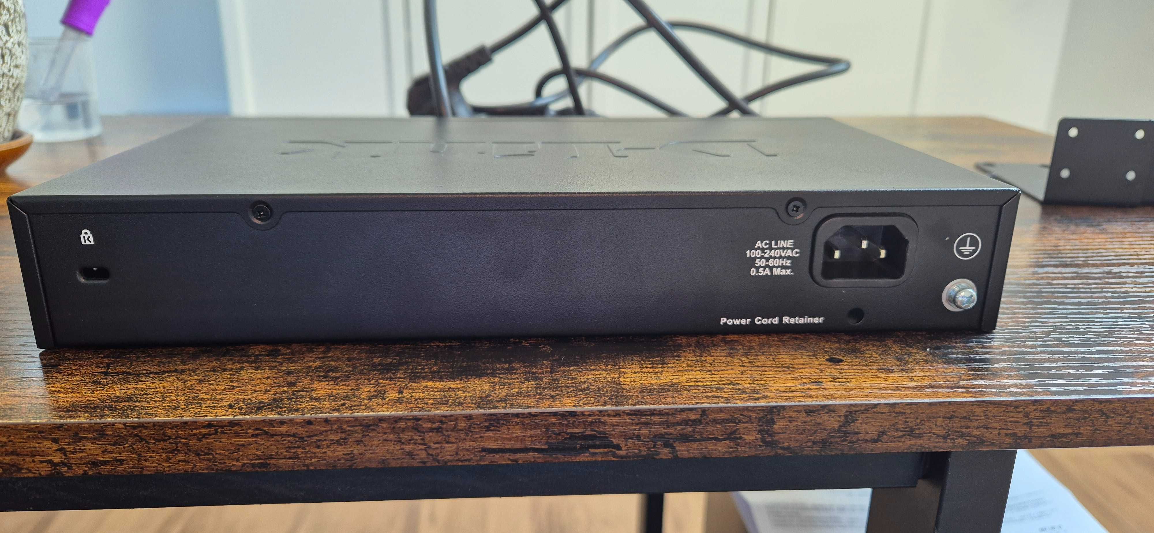 Switch D-LINK 24 P, DES-1024D (24x 10/100 Mbit