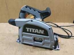 Пила погружна Titan /Англія/ БУ , 1200Вт+шини 2х700нові .