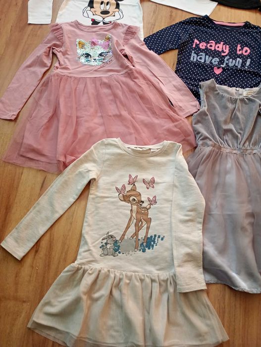 Ubrania dla dziewczynki rozmiar 110/116