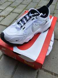 Buty Nike TC7900 - 36