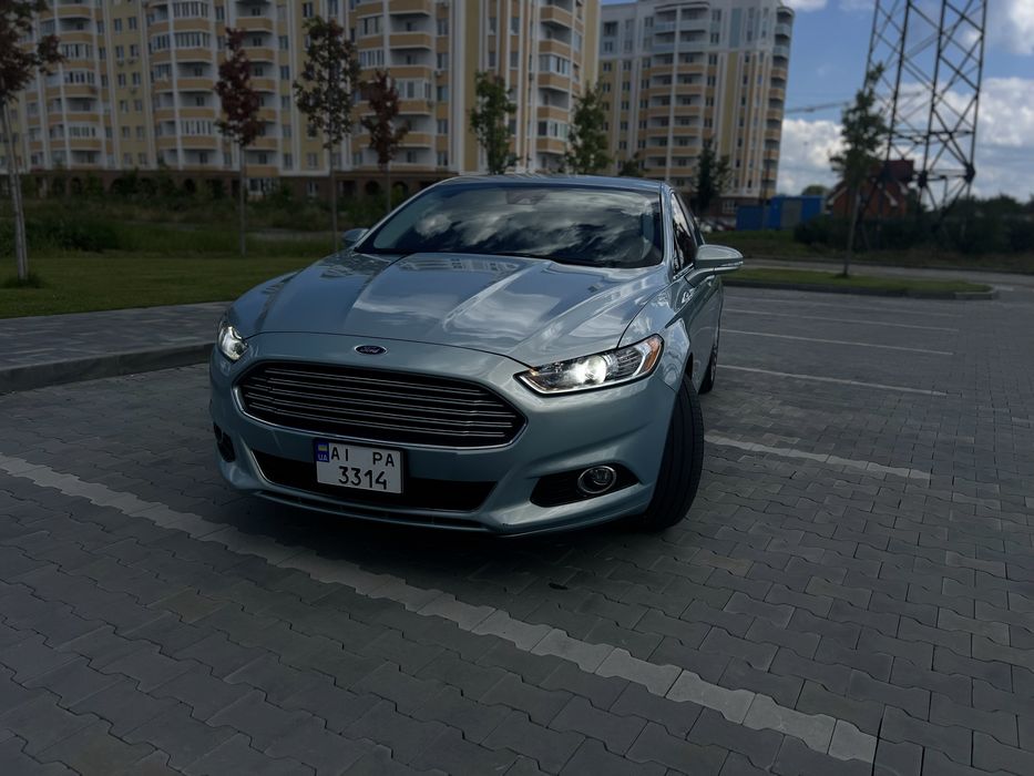Ford fusion Hev Titanium