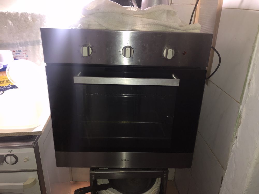 Forno Whirlpool AKP 444 IX