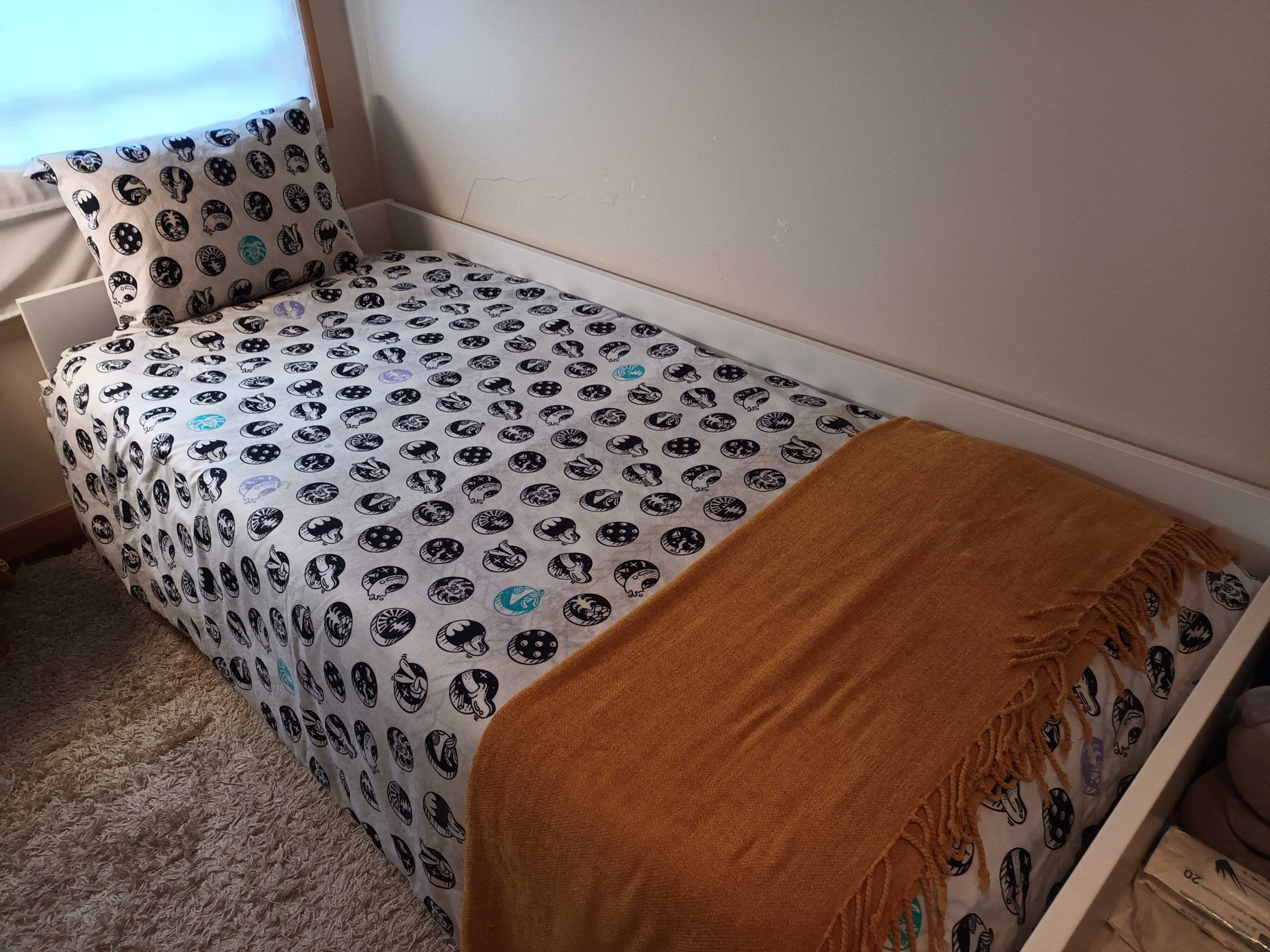 BRIMNES cama individual/dupla com 2 gavetas