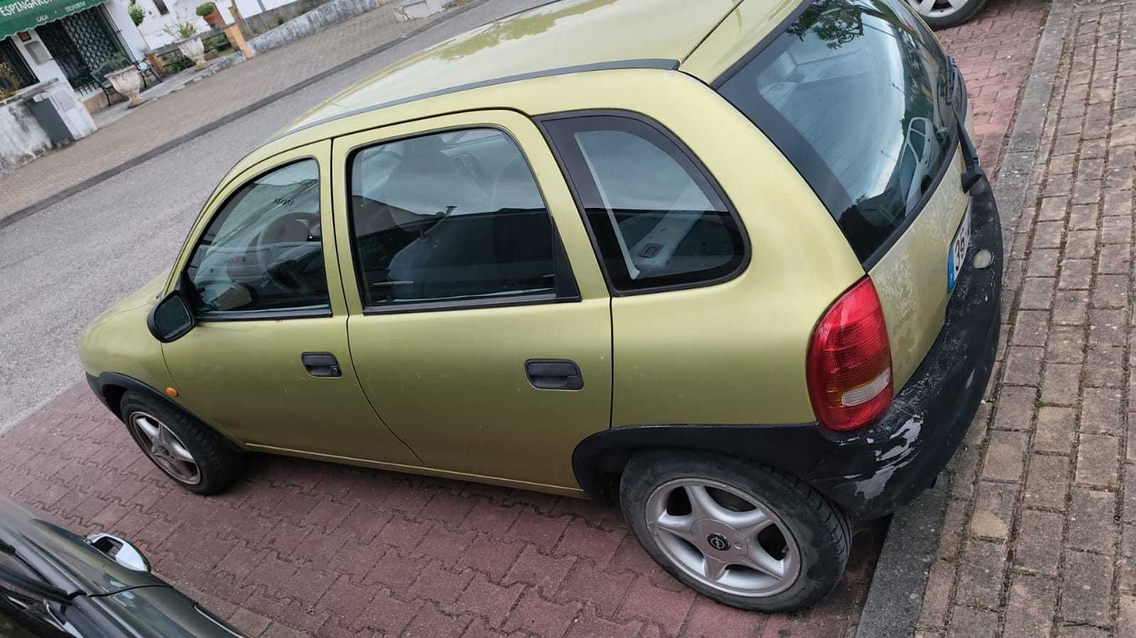 Opel corsa 5 portas motor Isuzu gasóleo