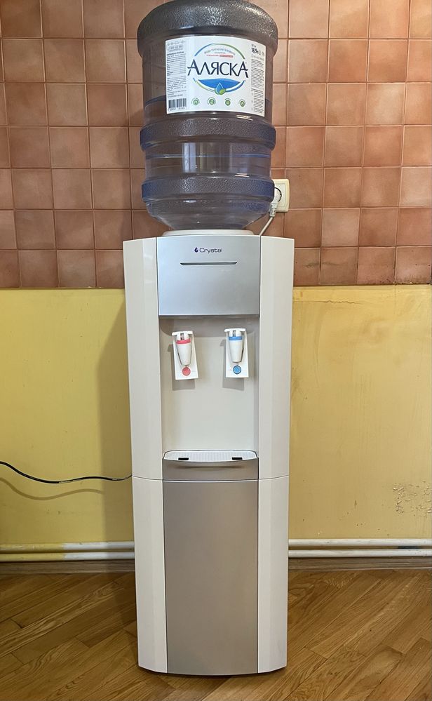 Кулер для води CrystalYLR3-5V710