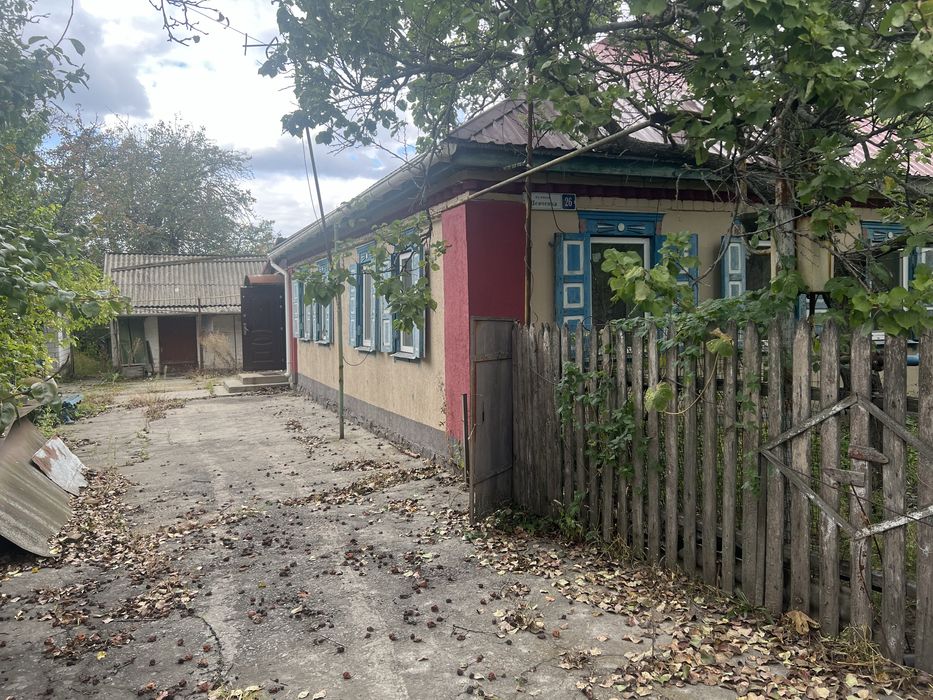 Продам ДОБРОТНИЙ будинок с.Рокитне( передмістя КРЕМЕНЧУКА,до 10 км)