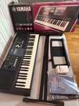 Keyboard YAMAHA YPT-330