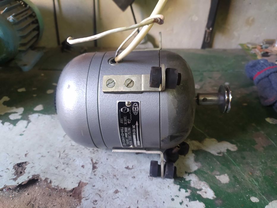 Электромотор бормашины 8000 об.