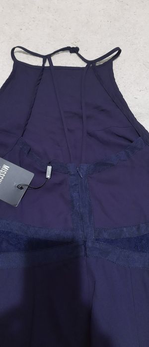 Nowa długa sukienka, granatowa, na ramiączkach