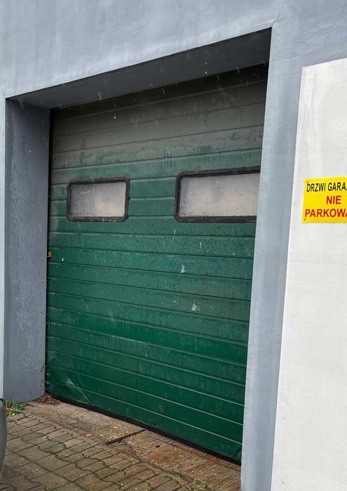 Brama garażowa, z napędem elektrycznym Hormann