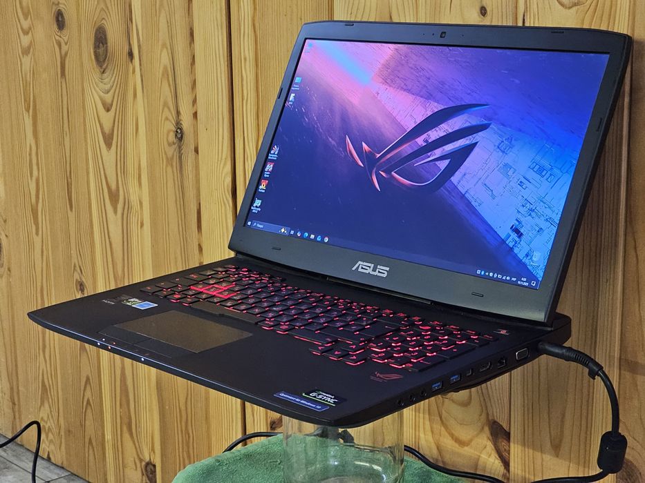 ASUS ROG 17.3" 100Hz/i7 3.6GHz/GTX 980M/RAM 16GB/SSD 256/HDD 1000GB