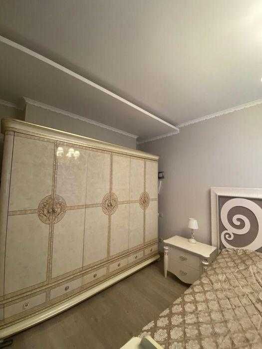 Продам 2 кв-ру, ремонт, 85 м, 2-й эт,  Среднефонтанская (2-668-273 ОФ)