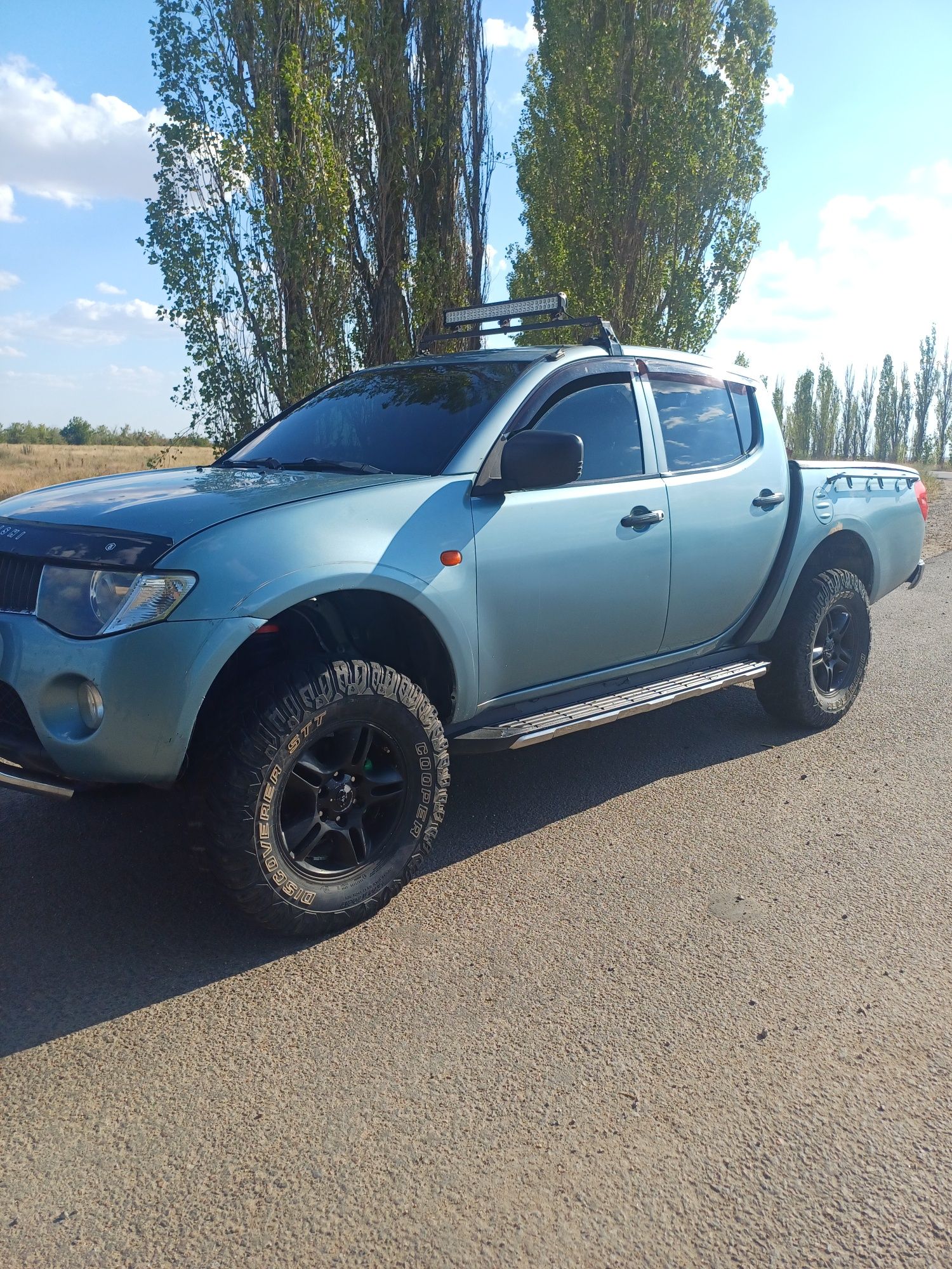 Продам Mitsubishi L200