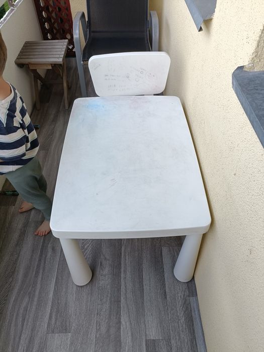 Ikea mammut stolik ogrodowy i krzesełko zestaw