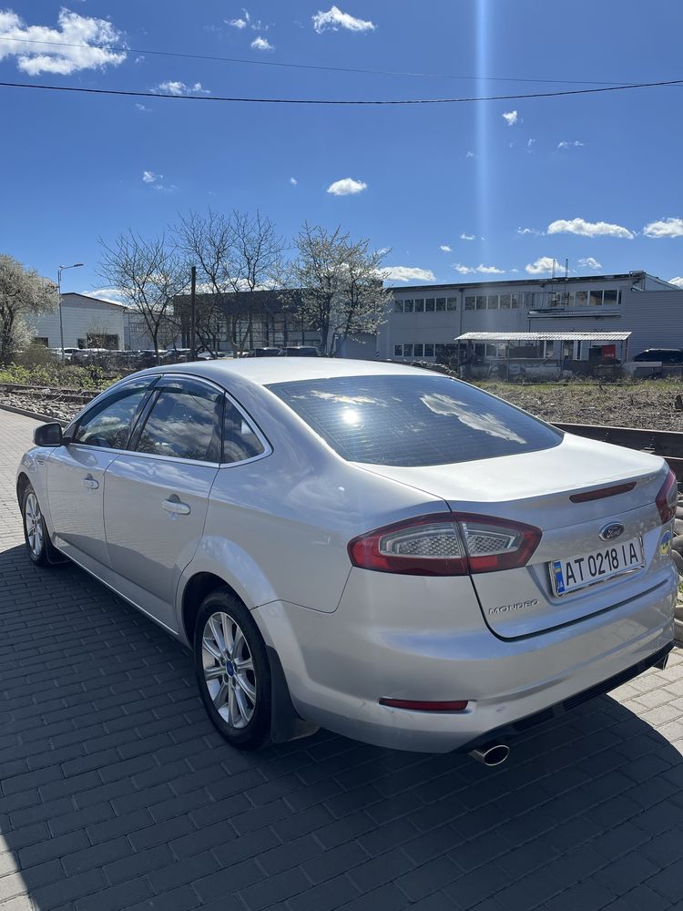 Ford Mondeo 4, 2011 , 2.0 Газ/бензин, автомат