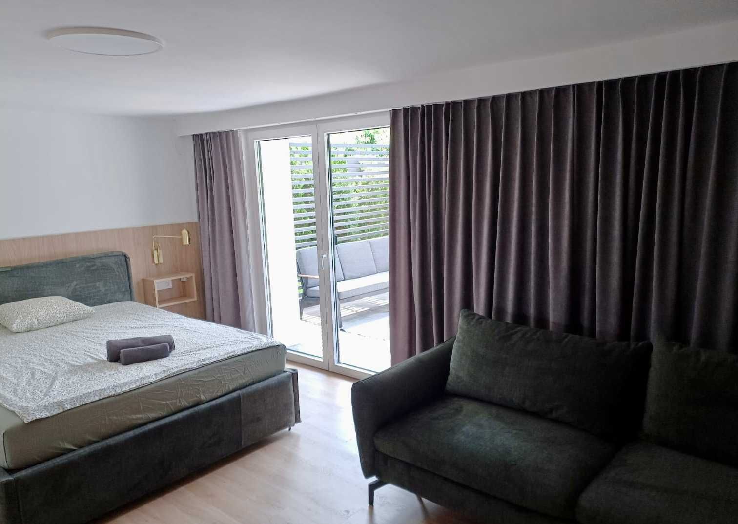Wolny termin 05-12.07 !! Apartament nad jeziorem z prywatna plażą