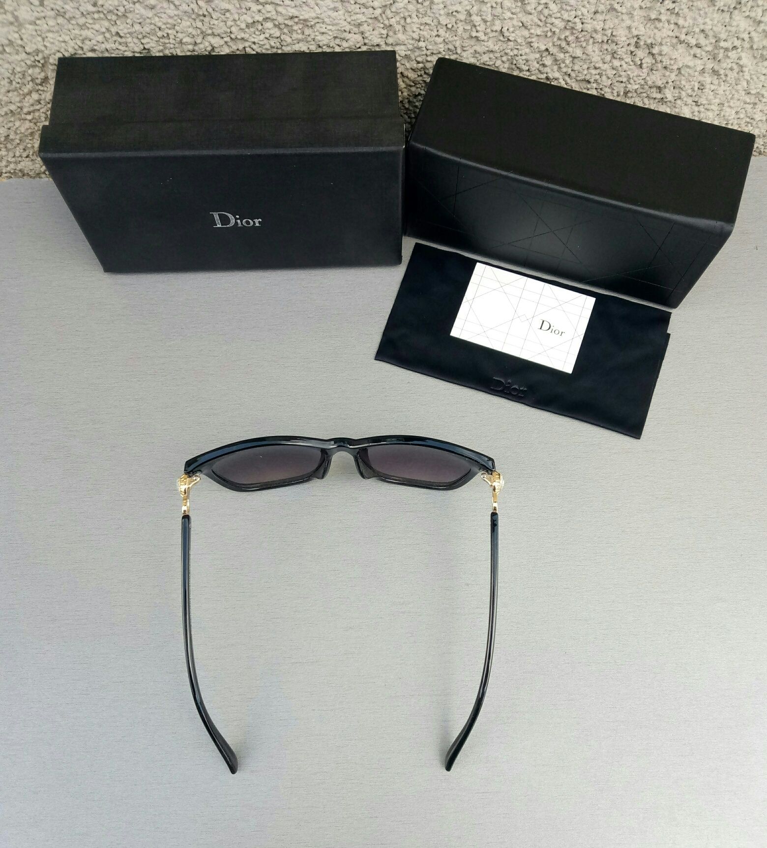 Брендовые женские стильные солнцезащитные очки черные с камнями
