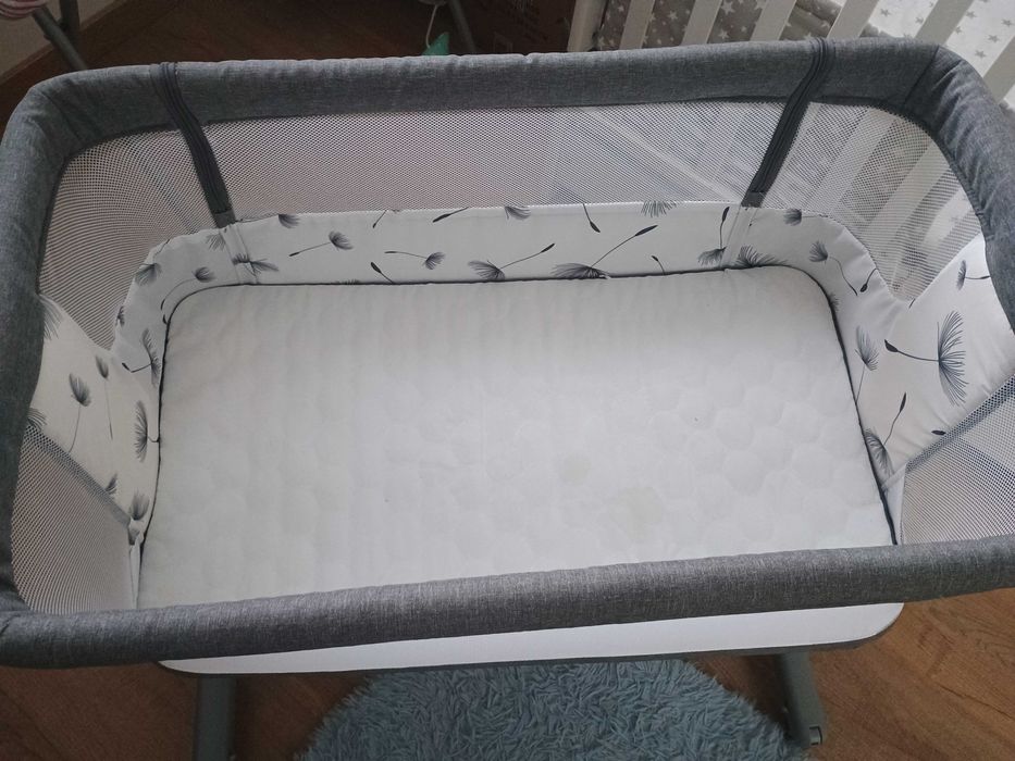 Łóżeczko dostawne lionelo Aurora