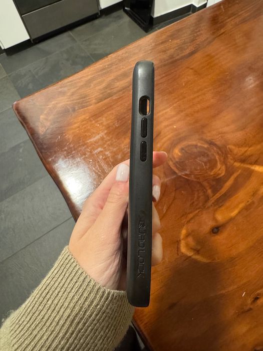 Capa iPhone 15 Quadlock