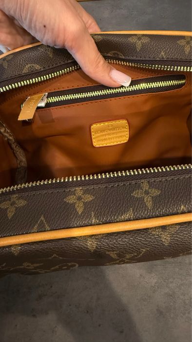 Louis Vuitton косметичка