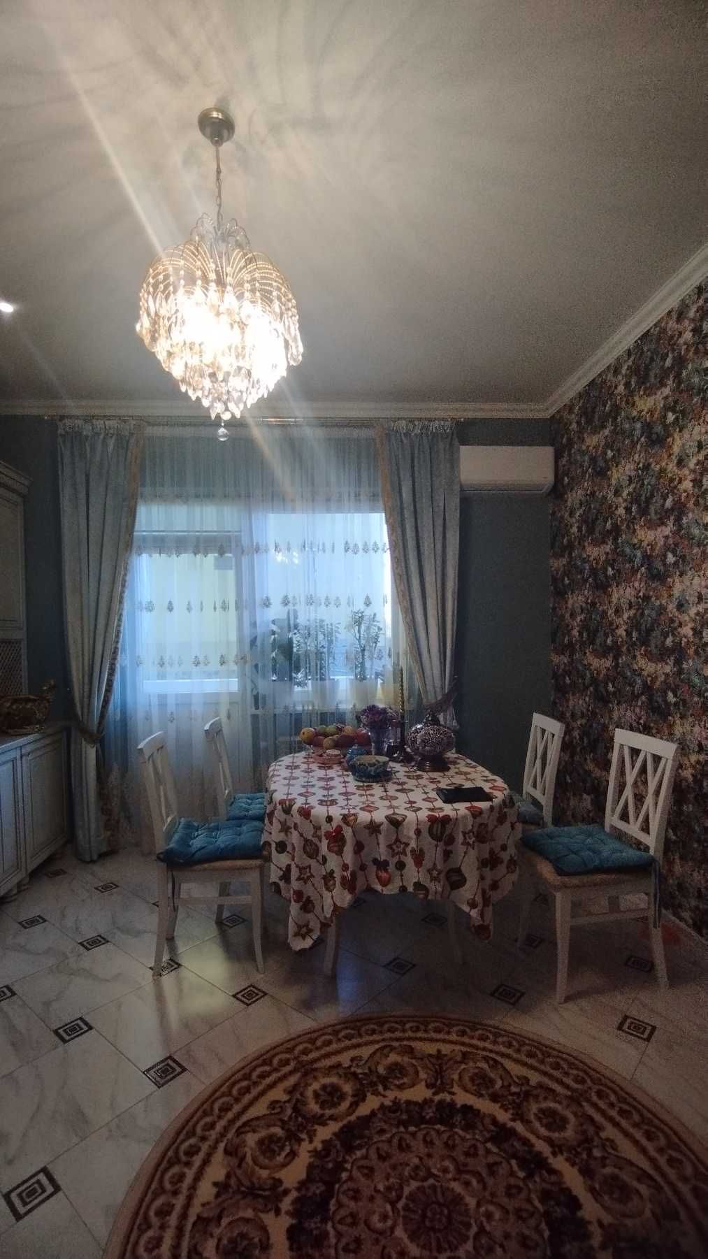 Продається 2-кімнатна квартира, мкр-н Минай
Код: 24597