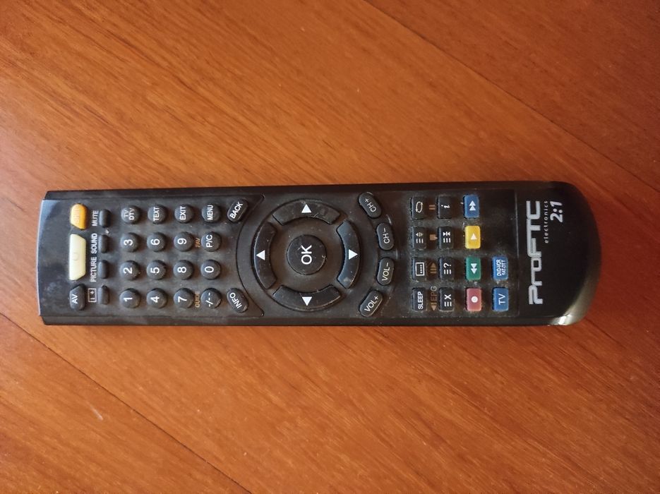 TV LCD Beond BTFT1711