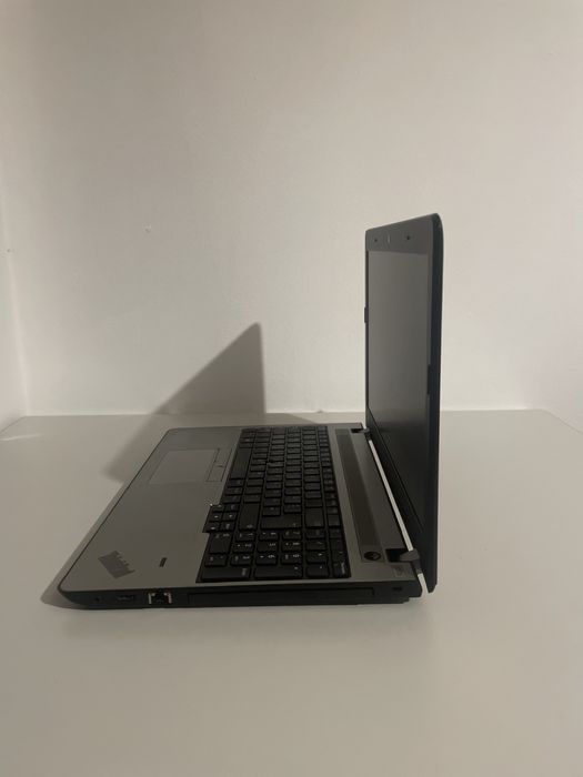 Lenovo Thinkpad E570