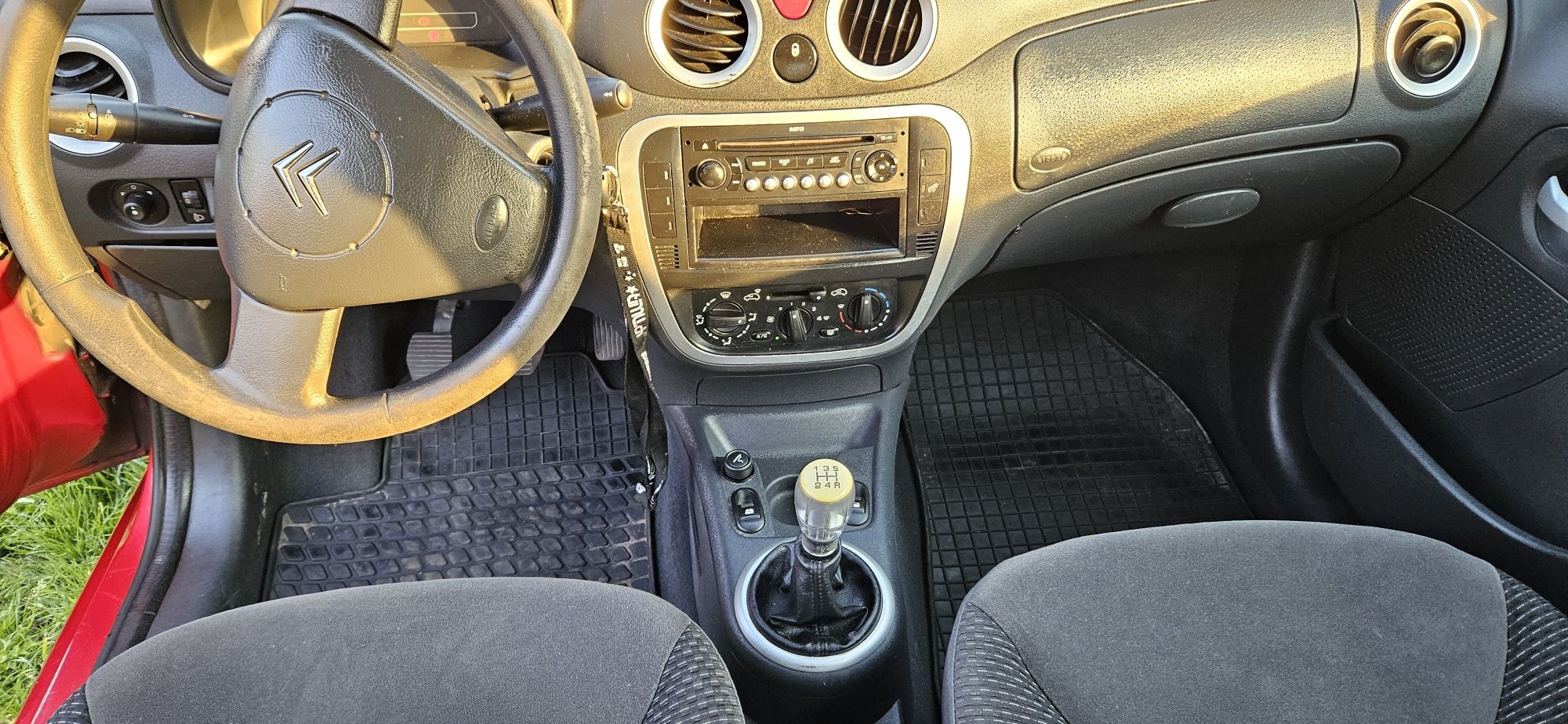 Citroen C3 1.1 benzyna 5 drzwi 159 przebiegu 2009r