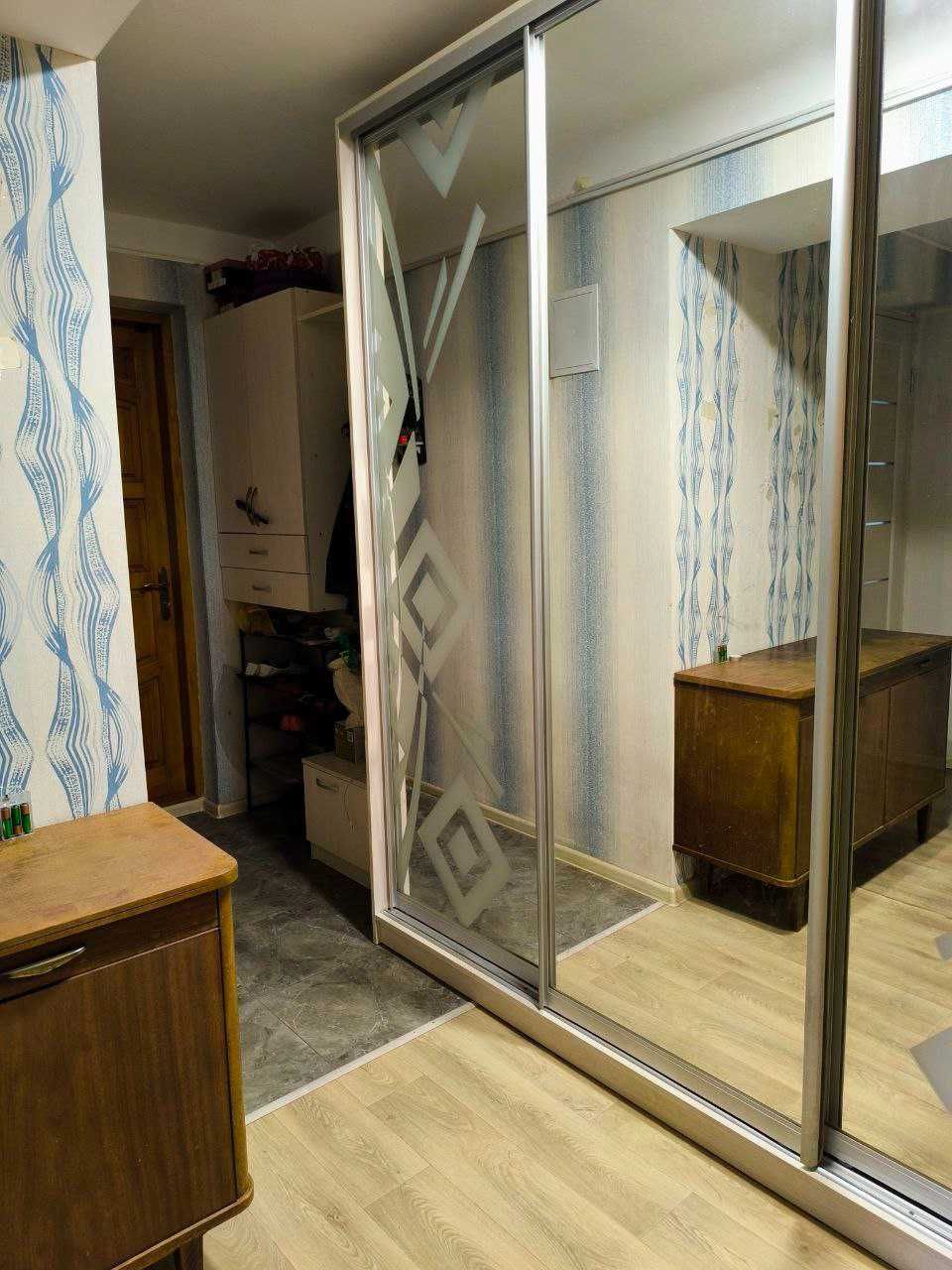 45 тыс.$ / Продажа / 3-комн.кв 82м2 / 23 Авуста / єВідновлення