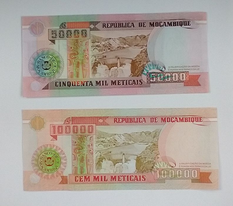 zestaw banknotów 50000 i 100000 meticais , Mozambik , 2 szt , stan UNC