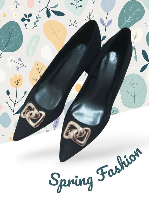 Sapatos de Salto Alto em Camurça – Novos e Super Elegantes (T39)