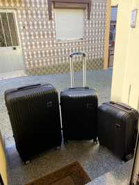 Conjunto de 3 malas  de viagem