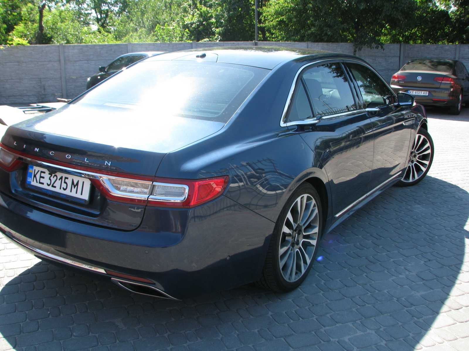 Lincoln continental