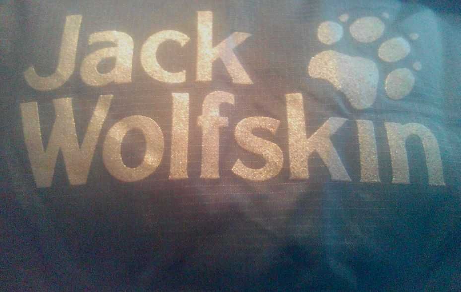 Бренд Jack Wolfskin Down 700 Stormlock мужской ультралегкий пуховик