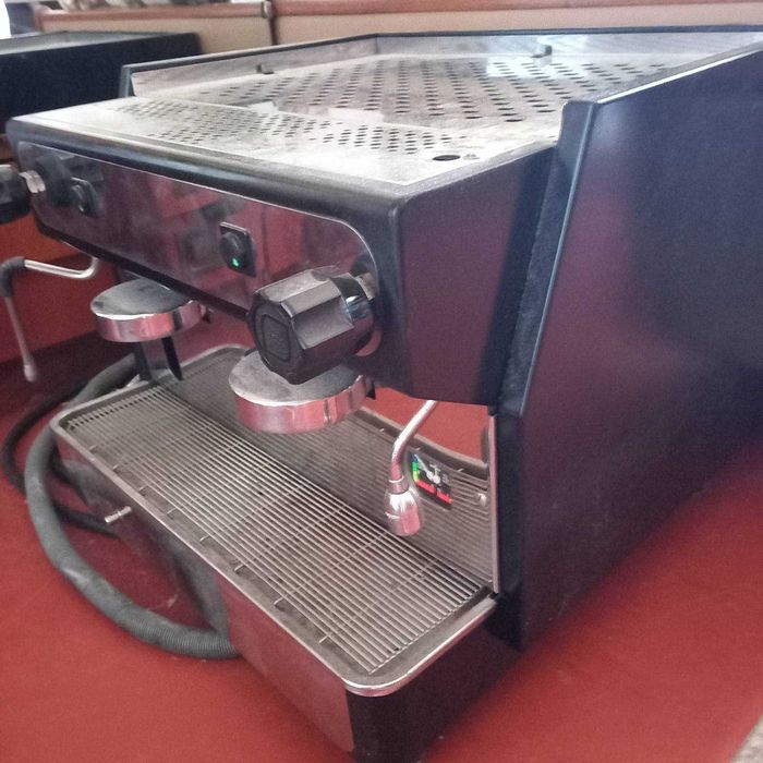 Терміново Кавомашина Нововолинськ Луцьк Володимир кав'ярня