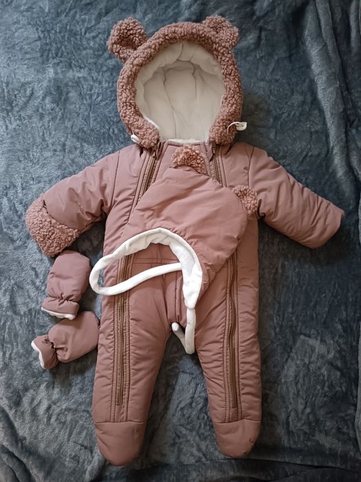 Зимовий комбінезон від 0-3 місяців розмір 56-62
