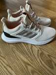 Жіночі кросівки  Adidas ENERGYFALCON X EE9940, р. 42