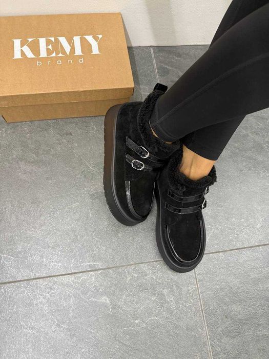 Жіноче взуття. Чоботи, Челсі, черевики.Гурт/Роздріб.Власне виробництво