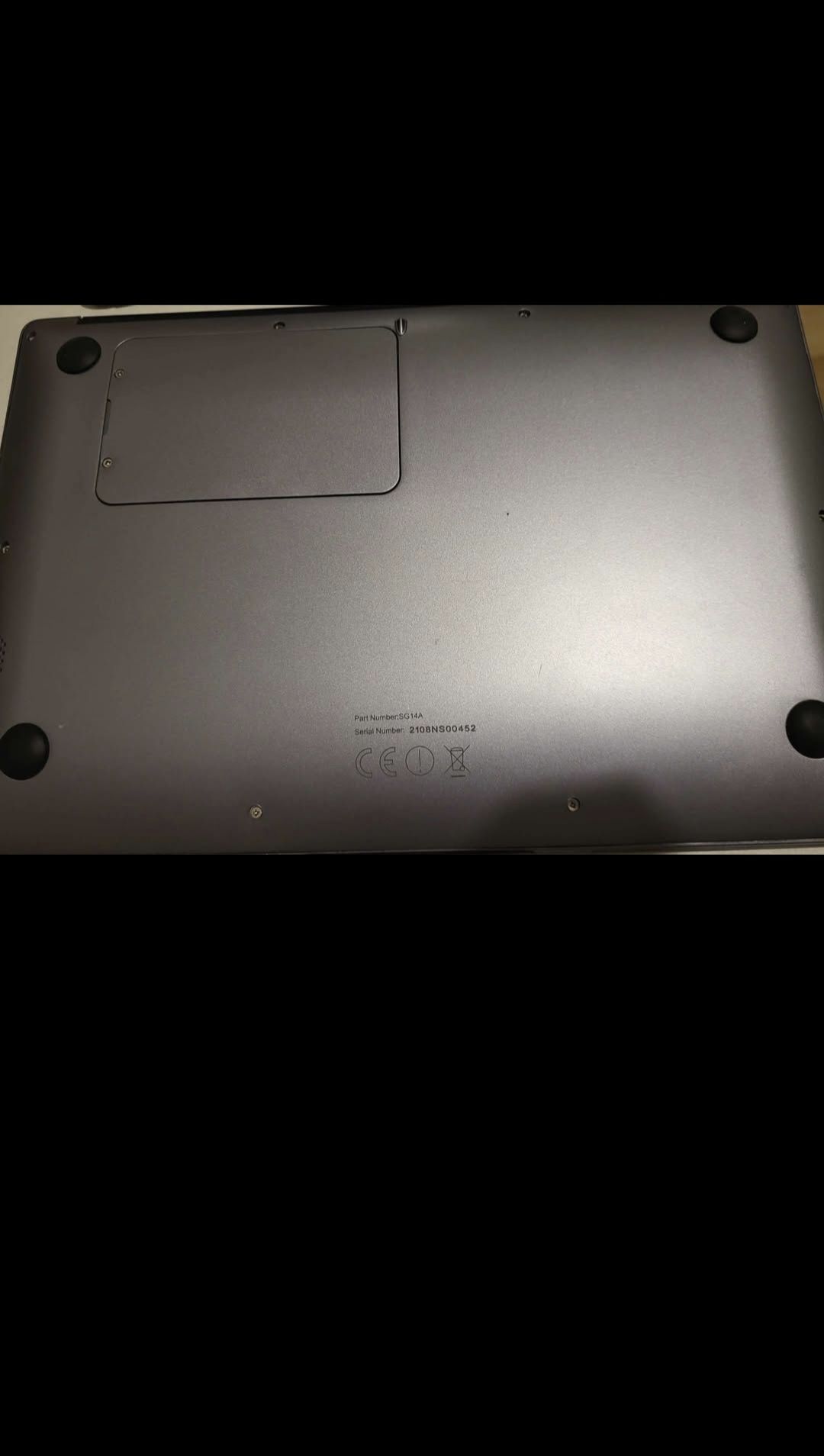 Laptop Sgin 14 ssd , jak nowy, mały idealny np na studia.