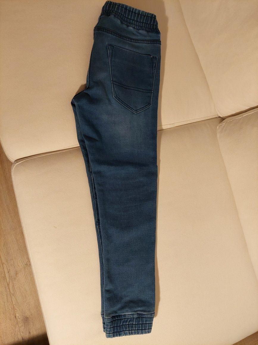 Spodnie jeans z lycrą jogery roz. 146