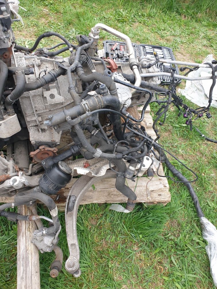 Wiązka elektryczna silnika 2.0 cag a4b8