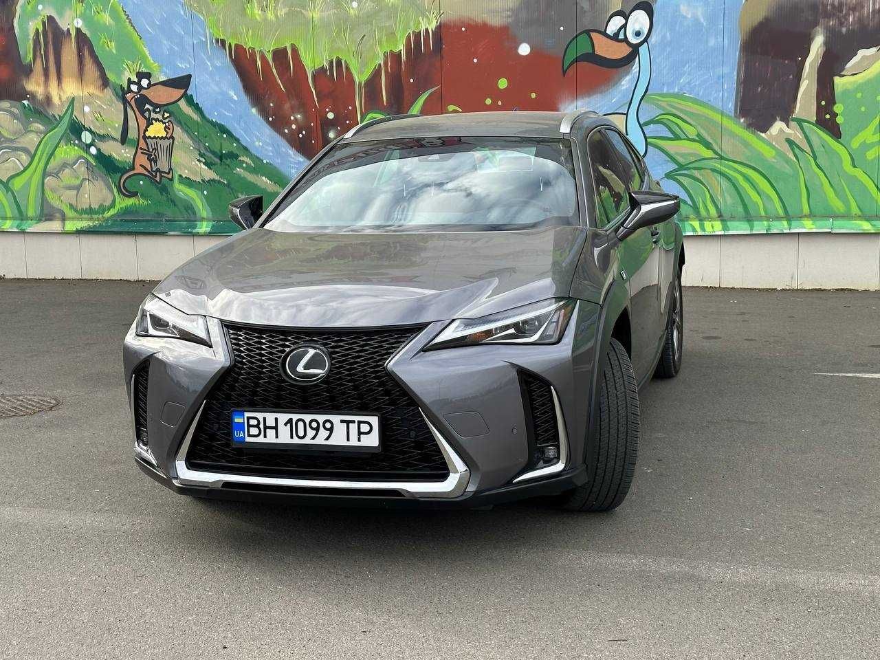 Lexus UX 2021 рік