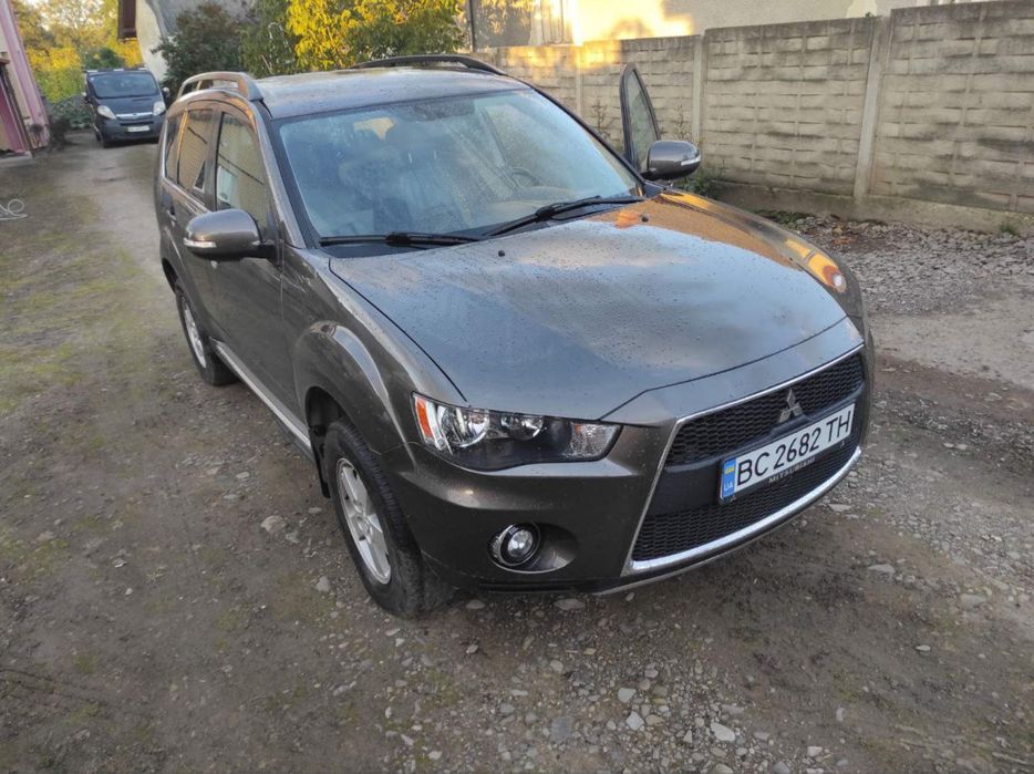 Mitsubishi Outlander 2.3 XL