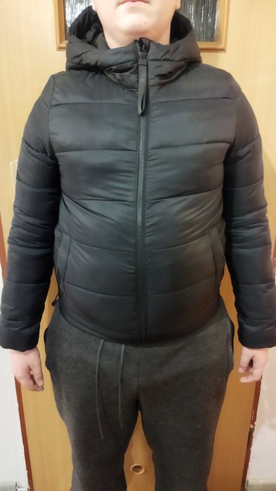 Kurtka F4 jak nowa