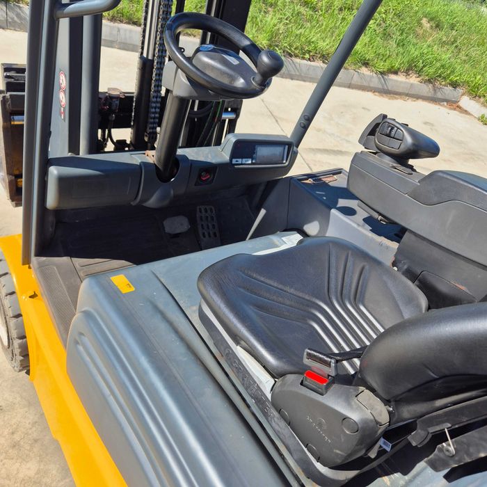 Електричний навантажувач JUNGHEINRICH 1,6 тон 2015р