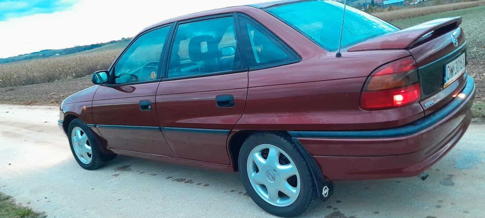 Opel Astra F 1.4 16v 1997 47tyś przebiegu